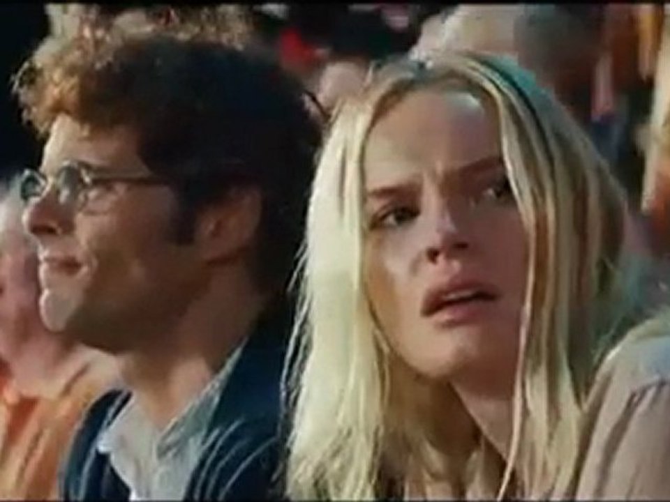 Trailer: Straw Dogs