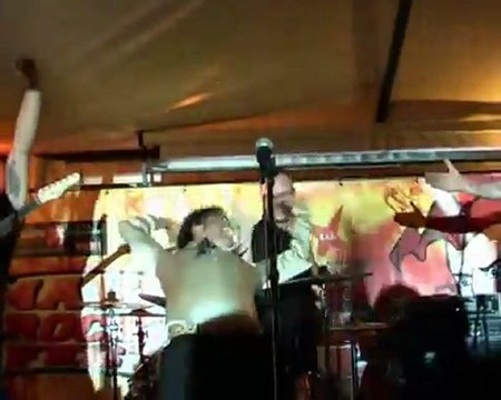 CN24 Event - Maveric 2010: François & Adels parte 1