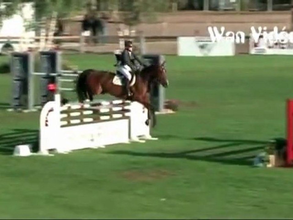 Ló bukik de folytatja Fail