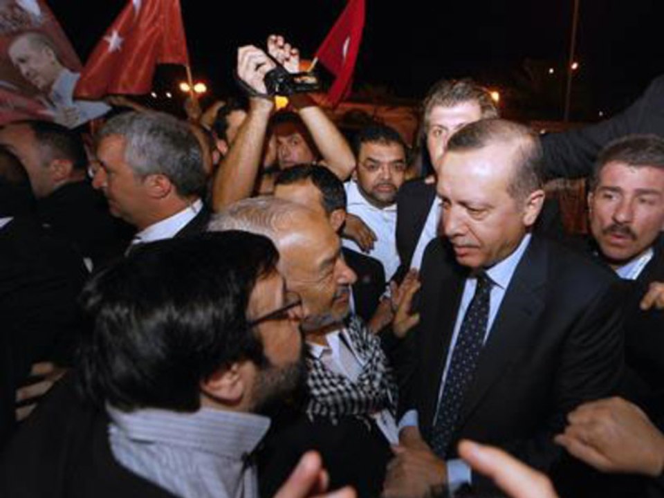 Başbakan Tunus'ta