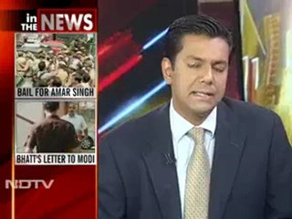 Sonia chairs meeting at home, first appearance after surgery