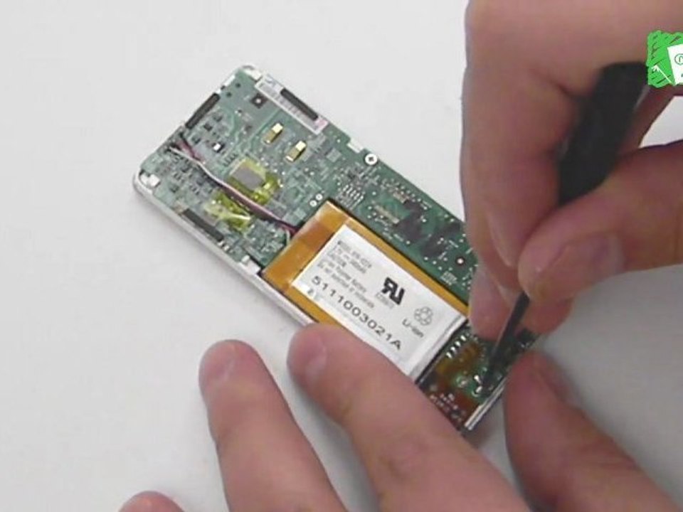 How to reassemble your iPod Nano 1st Generation