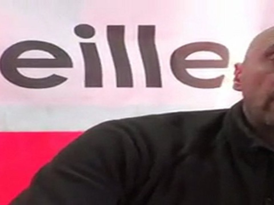 Alain Soral: la guerre civile voulu par les riches.