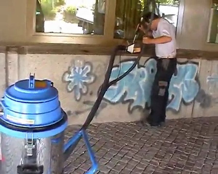Tornado ACS 35 -  Puhalluslaite graffitien poistoon