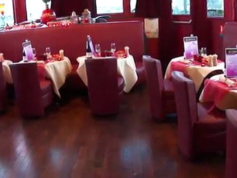 restaurant péniche, restaurant quai de seine, restaurant à ambiance, restaurant animation, restaurant d'affaire