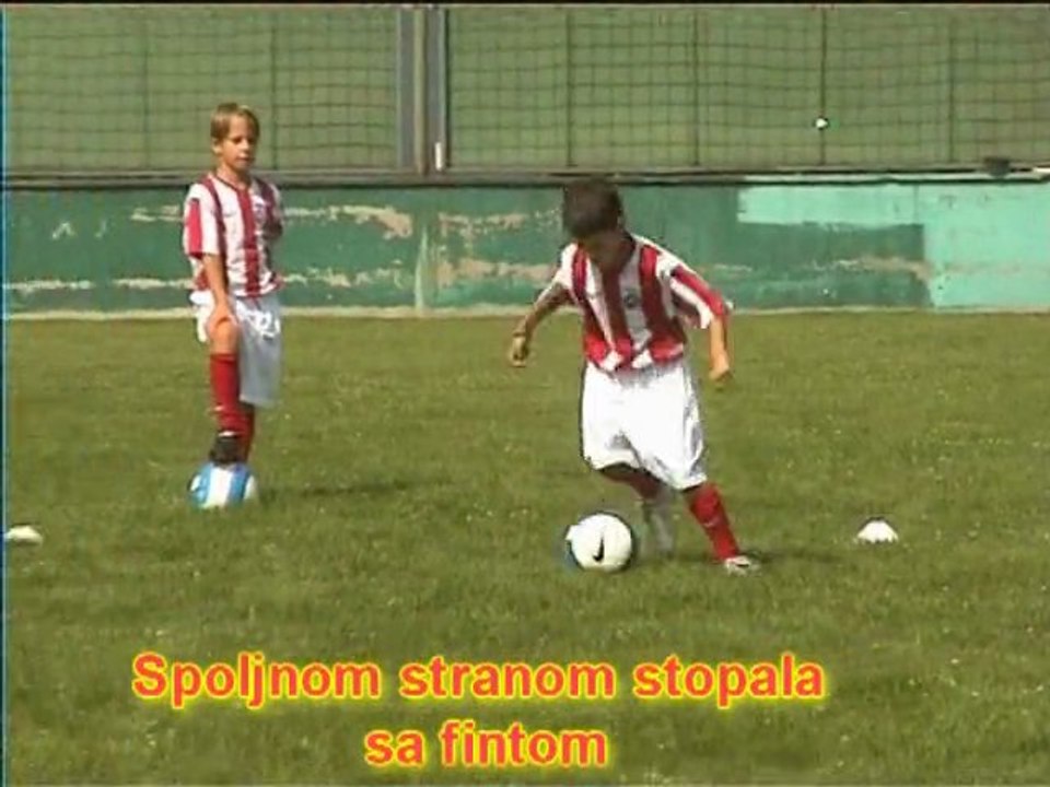 Minimaxi-Europa vezbe iz zvezdine skole fudbala za Minimaximalce-Europa 2 deo