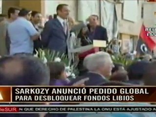 Sarkozy y Cameron visitaron Libia para respaldar al CNT