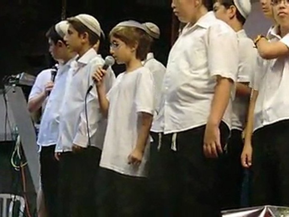אנא בכח - טקס הזכרון לשואה ולגבורה של יהודי תוניסיה
