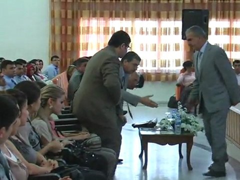 VALİ CELALETTİN GÜVENÇ ÖĞRETMENLERLE BULUŞTU