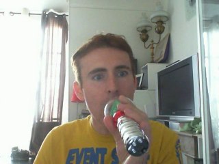 Wiwi égratigne "Arab money"