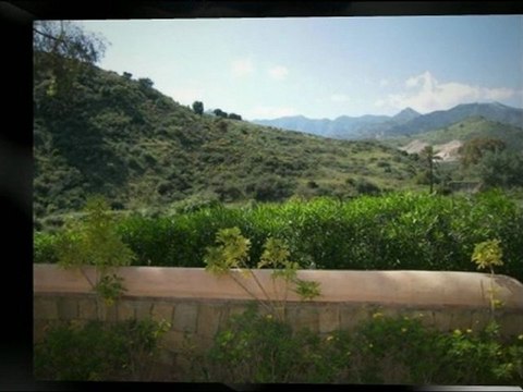 2 Bedroom Holiday Apartment To Rent Rio Real Marbella