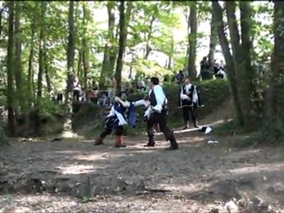Escrime artistique Duel mousquetaires. Frederic Trin