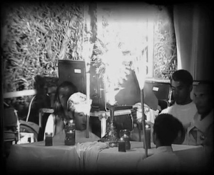 Anuncio veillée finale: Adoration du Saint Sacrement 1/2