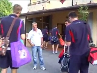 Video herunterladen: Fc Crotone | Parte da Lorica l' avventura dei Rossoblu, le immagini 