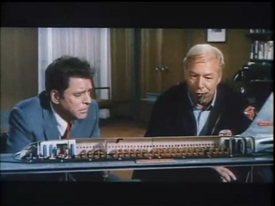 Аэропорт / Airport (1970) - трейлер