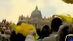 Papa Benedetto XVI denunciato al tribunale dall'Aja