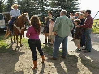 Modern Family season 3 episode 1 Dude Ranch