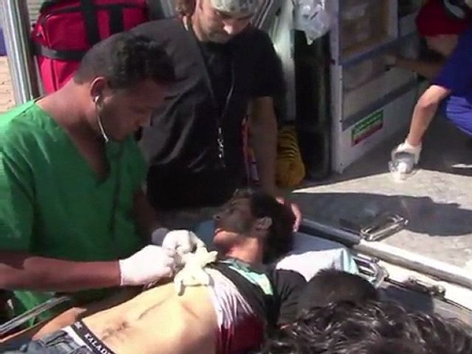 Libye: les anti-Kadhafi accentuent la pression à Syrte