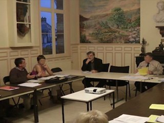 conseil municipal du 13 sept. 2011, postes d'agents et bus scolaire