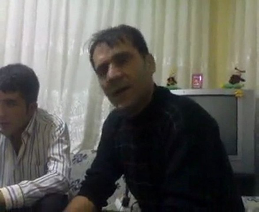 Çekirgeden Çöpçüler (Ramazan Koca)