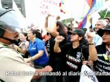 Ecuatorianos protestan por condena a periódico