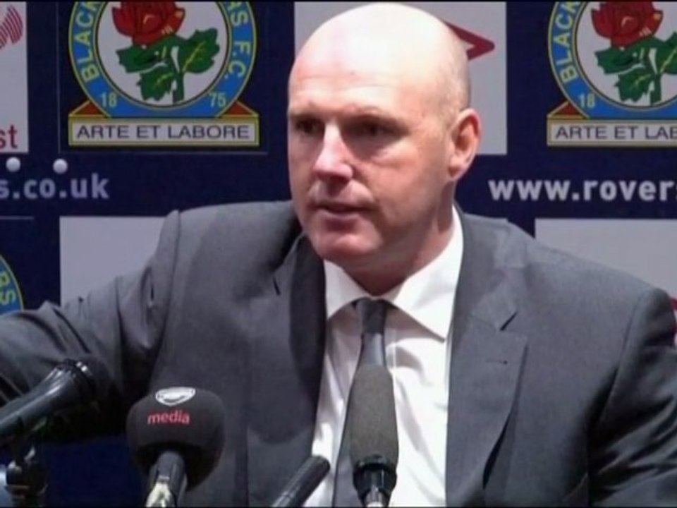 Kean verurteilt die Demonstration