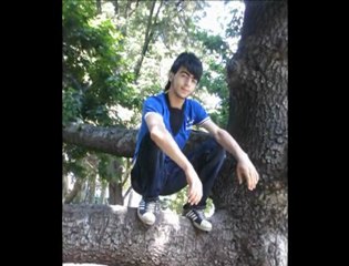 Bozocan - Gözlerinde Buldum aşkı