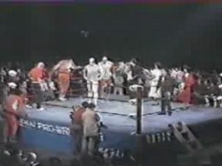 Mil Mascaras & Dos Caras vs Abdullah the Butcher & T.Sheik.