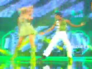 Anahí de Cardanes salió airosa en duelo con Belén Estévez