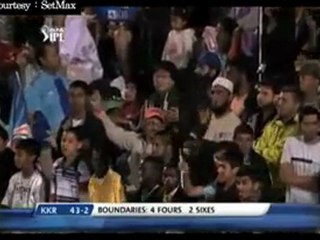 Dada snubs SRK's bash