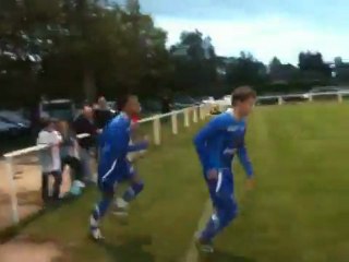 L'entrée des équipes