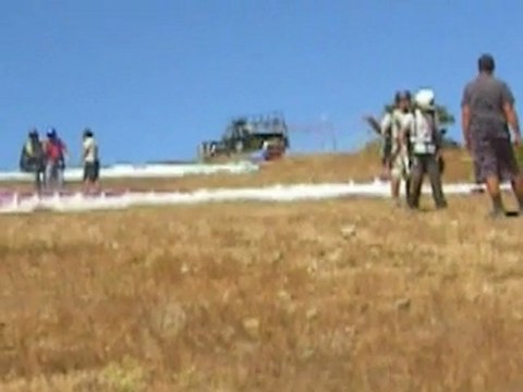Yamaç Paraşütü Kalkış anı ....