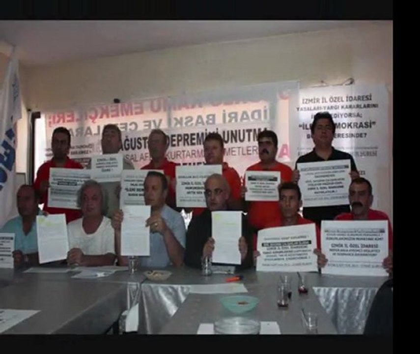 İzmir Sivil Savunma Çalışanları; Haklıyız, Kararlıyız, Kazanacağız...