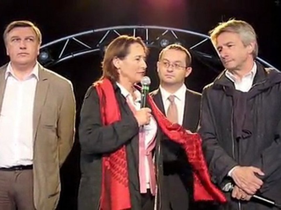 Ségolène Royal s'adresse aux Caennais à la foire de Caen