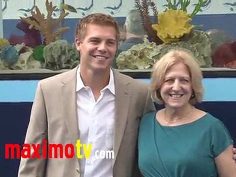 Michael Roark at DOLPHIN TALE 3D World Premiere Arrivals