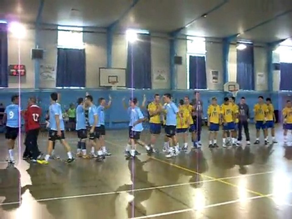 entrée des joueurs ALLAUCH / ST RAPHAEL 17.09.2011 -18