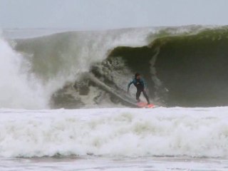 Surf: French Connexion-Africa