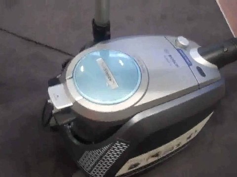 NOUVEAU BOSCH RELAXX-X 2011. Présenté par Thomas Bouvier, formateur BSH