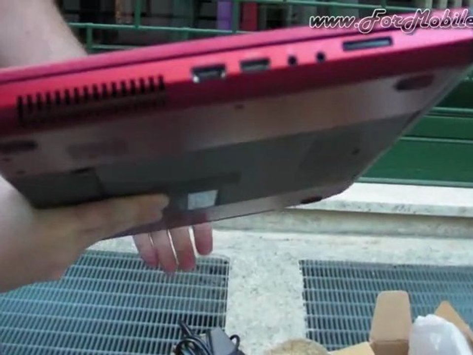 Unboxing di Dell Vostro 3750 Red - esclusiva mondiale !