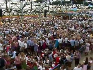"O'zapft ist" - Bavaria's Oktoberfest Kicks off