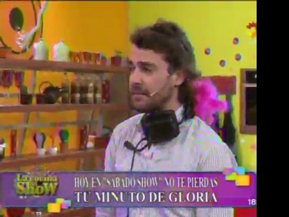 Pedro en la Cocina 18 ("la Cocina de PeteryPaula" by Brígida 4) - 17 de Septiembre 2011