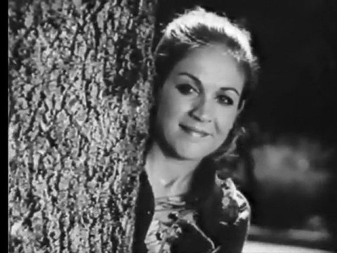 Magrur Kadin -4- Türkan Soray - Ekrem Bora