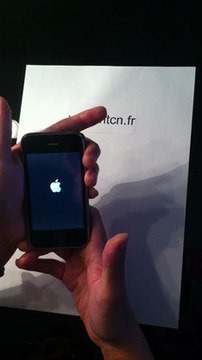 Probleme ecran blanc lcd iphone 3g 3gs WWW.HTCN.FR