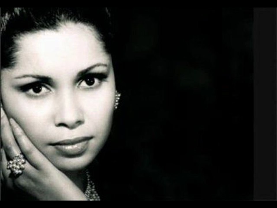 Noura; a win ḥubbeɣ