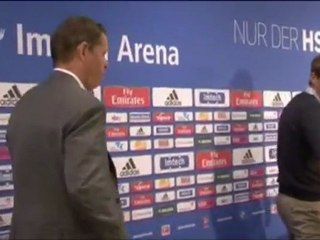 Amburgo in crisi, esonerato Oenning