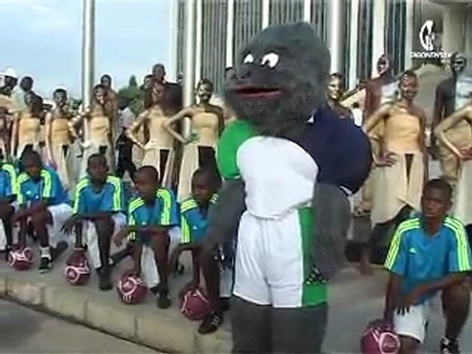 Présentation officielle de la Mascotte "GAGUIE" à, Libreville