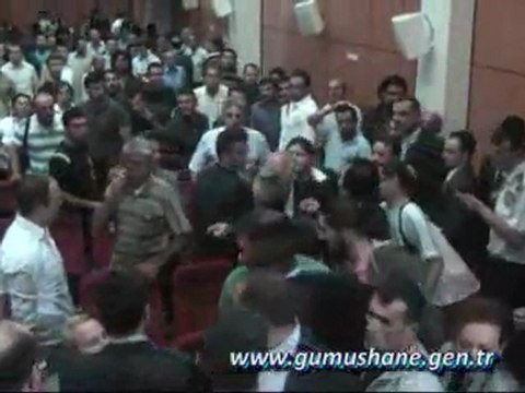 Gümüşhane'de ÇED Toplantısında Arbede Çıktı