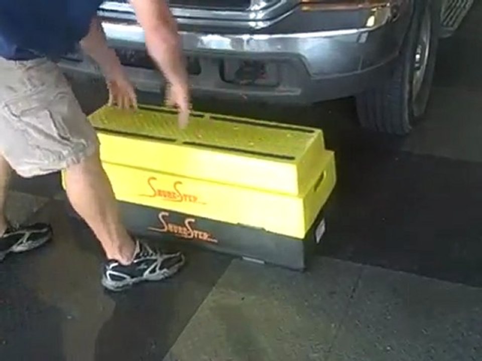 A Really Safe Mechanics Step Stool