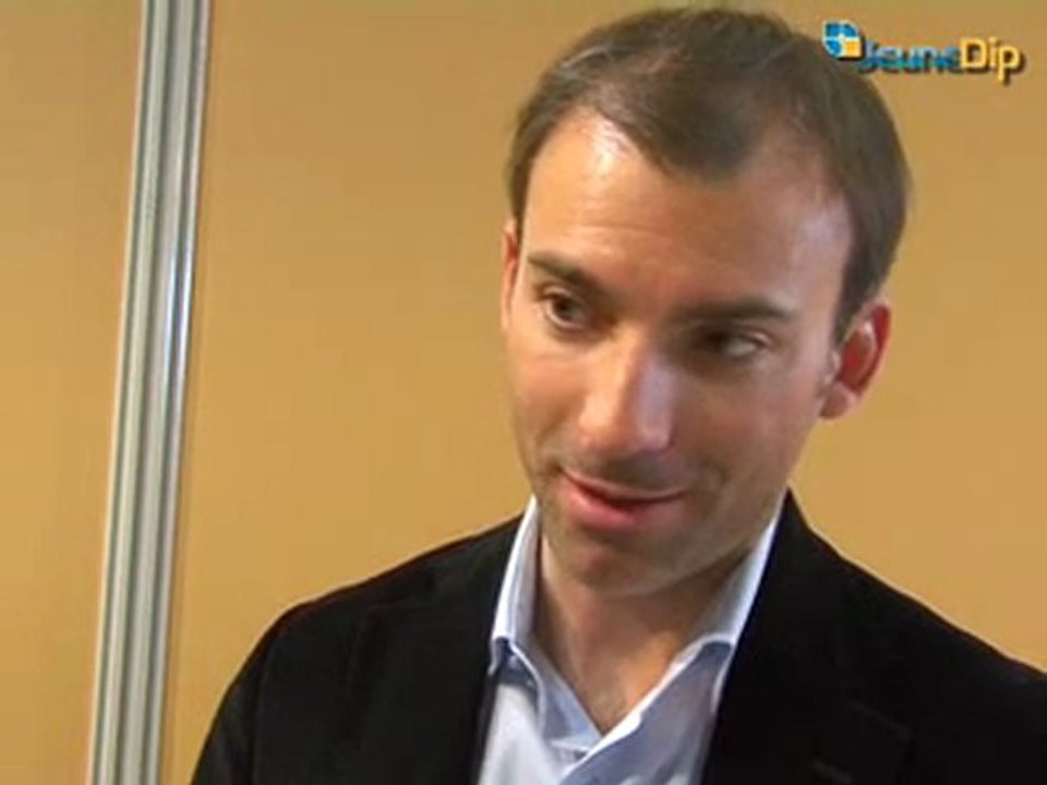 Guillaume Staub, présidentd' Amélis, les professionnels de l'aide à domicile nous parle du recrutement Amélis