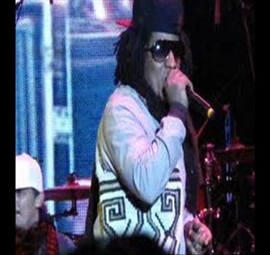 Tego Calderón Vs Calle 13